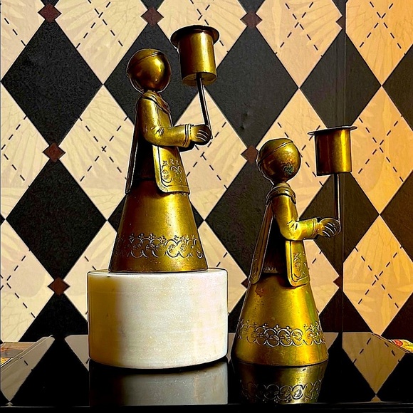 Vintage Brass Altar Figurine Candle Holders – Hand Hammered Rare Matching Pair - Picture 1 of 10